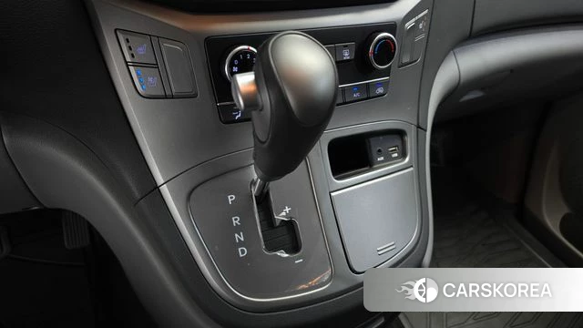 Hyundai The New Grand Starex id 4683853 из Кореи 29