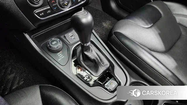 Jeep Cherokee (KL) id 3295060 из Кореи 19