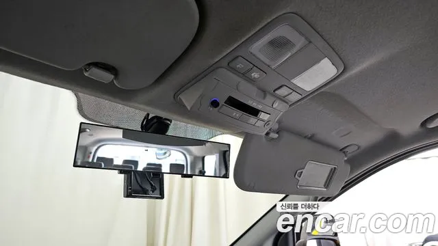 Hyundai The New Grand Starex id 2598375 из Кореи 19