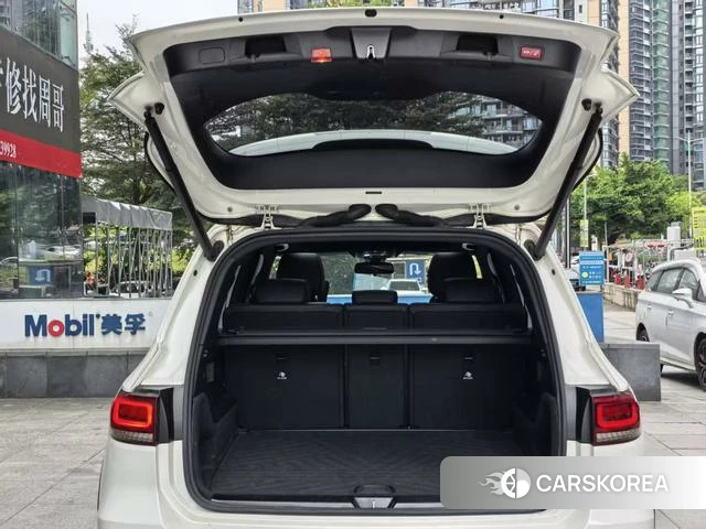 Mercedes-Benz GLB id 4265324 из Китая 15