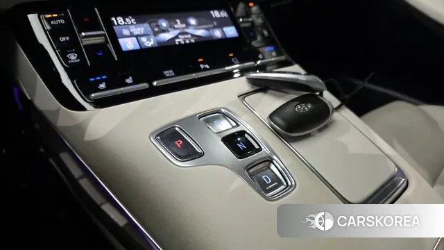 Hyundai The New Grandeur IG Hybrid id 3334505 из Кореи 19