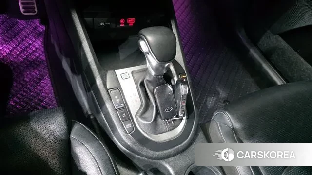 Kia Come New K3 id 3489896 из Кореи 19