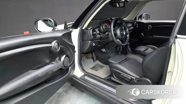 Mini Cooper id 4377859 из Кореи 29
