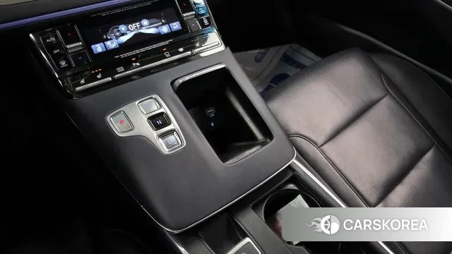 Hyundai The New Grandeur IG id 3385531 из Кореи 19