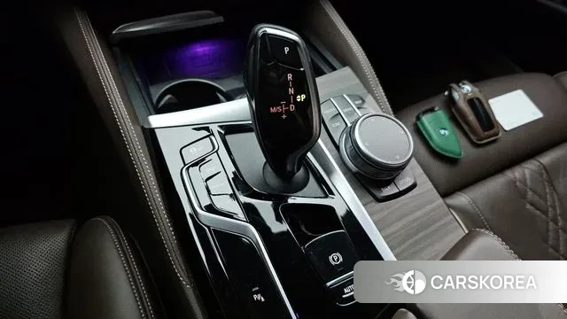 BMW 5 Series (G30) id 2940617 из Кореи 19