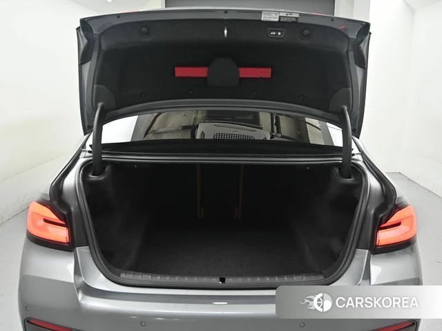 BMW 5 Series (G30) id 4602994 из Кореи 19