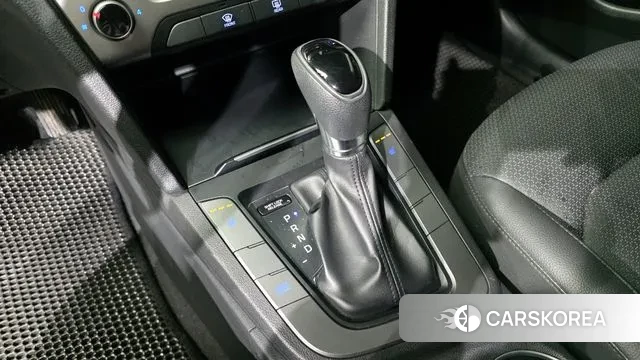 Hyundai Avante AD id 3386350 из Кореи 19