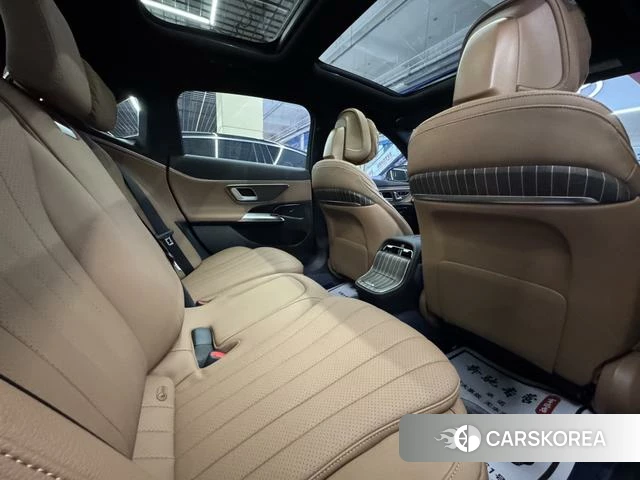 Mercedes-Benz E-class id 4298181 из Китая 9