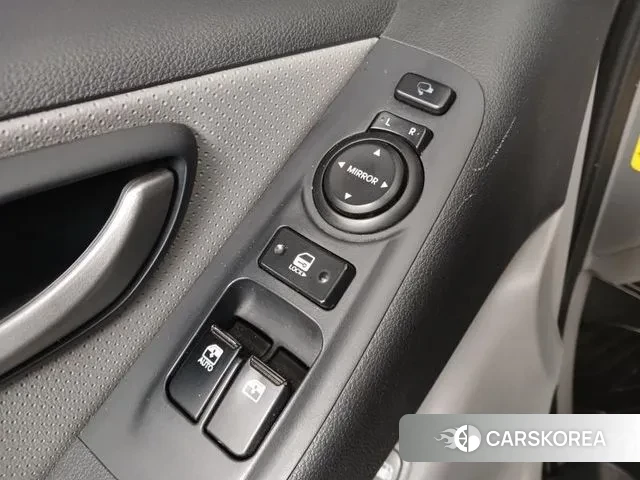 Hyundai The New Grand Starex id 3582878 из Кореи 19