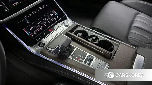 Audi A7 (4K) id 3316939 из Кореи 19
