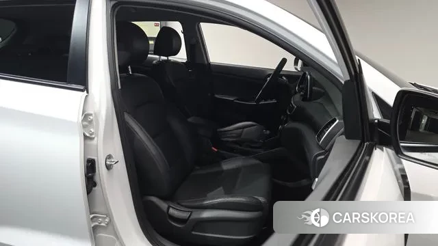 Hyundai All New Tucson id 3742404 из Кореи 19