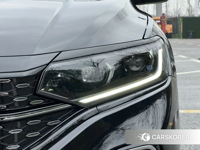 Volkswagen Passat id 4258705 из Китая 15