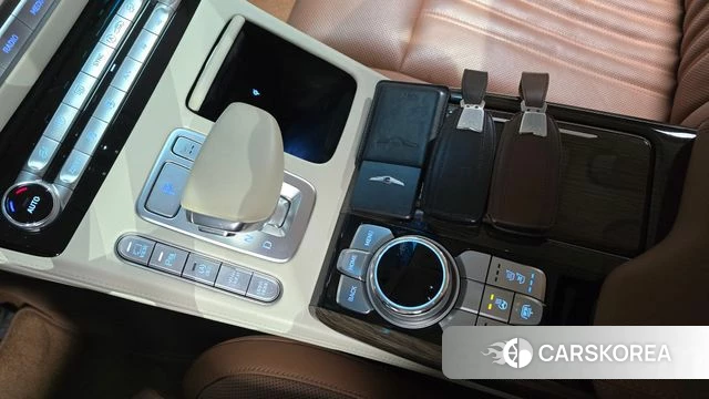 Genesis G90 id 4310627 из Кореи 19