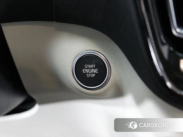 Volvo XC40 id 4505684 из Кореи 19