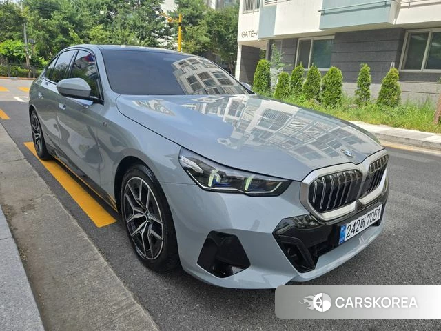 BMW 5 Series (G60) id 4681457 из Кореи 19