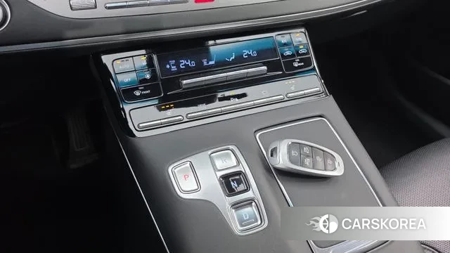 Hyundai The New Grandeur IG id 3290436 из Кореи 19