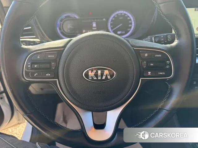 Kia The New Niro id 3448648 из Кореи 19