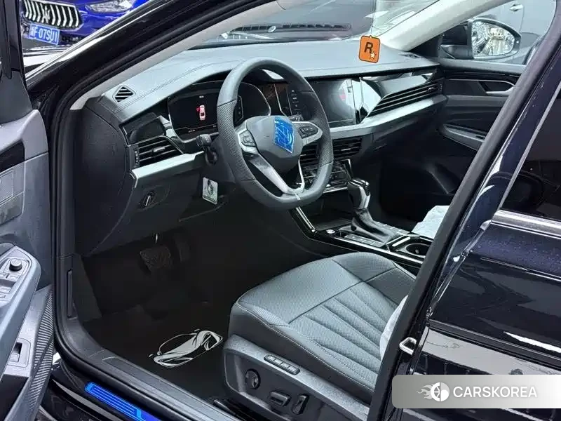 Volkswagen Passat id 4547532 из Китая 9