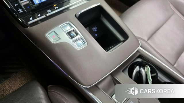 Hyundai The New Grandeur IG id 3828453 из Кореи 19