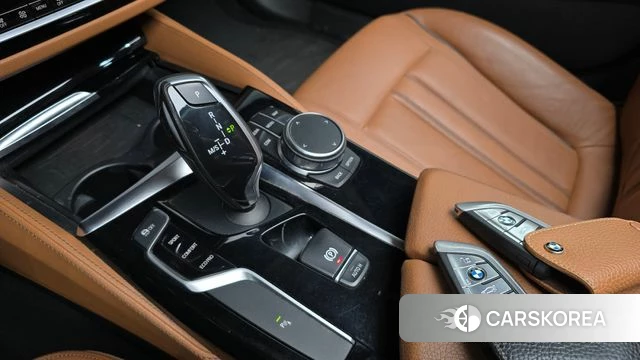 BMW 5 Series (G30) id 4615472 из Кореи 32