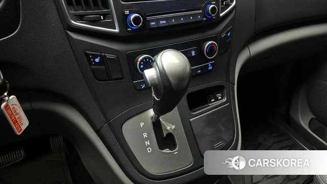 Hyundai The New Grand Starex id 4286191 из Кореи 30