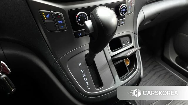 Hyundai The New Grand Starex id 4245891 из Кореи 28