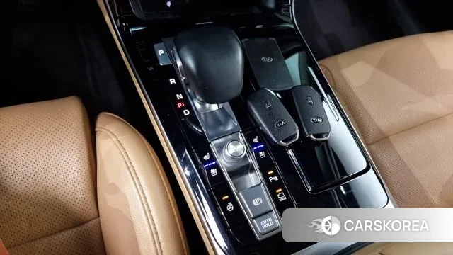 Kia K7 Premier Hybrid id 3171119 из Кореи 19