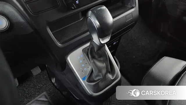 Hyundai Staria id 3572957 из Кореи 19