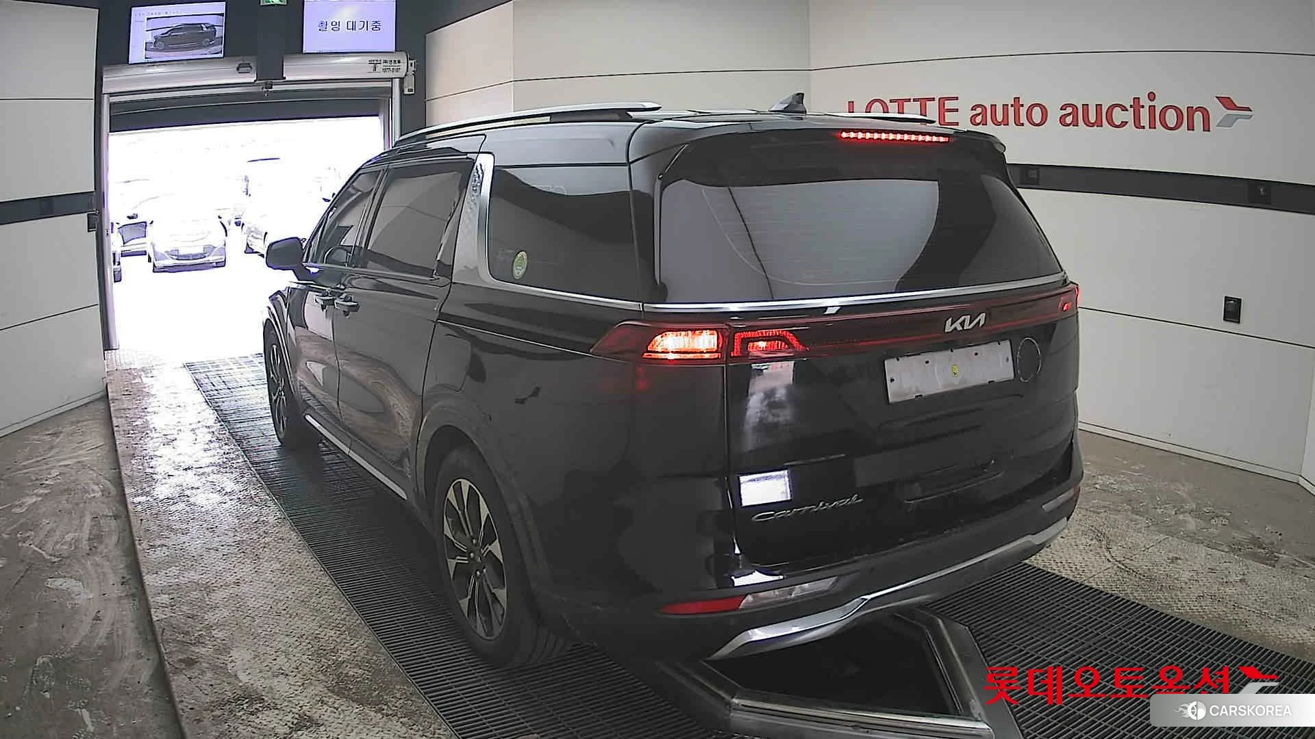 Kia Carnival id 3888374 из Кореи 36