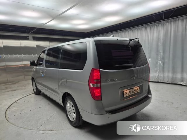 Hyundai The New Grand Starex id 4367692 из Кореи 19