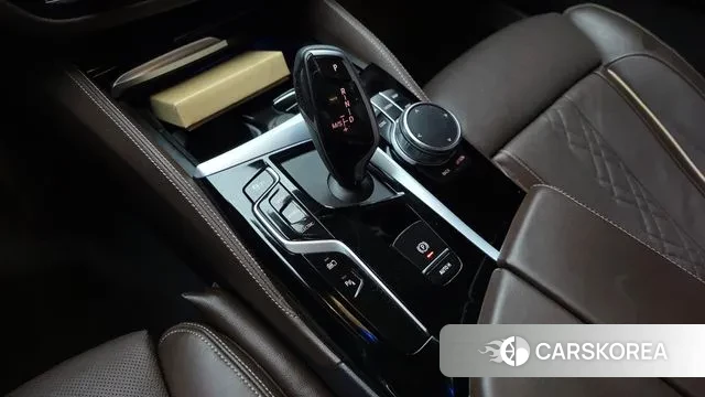 BMW 5 Series (G30) id 3721568 из Кореи 19