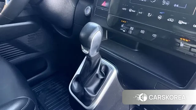 Hyundai Staria id 3498031 из Кореи 18