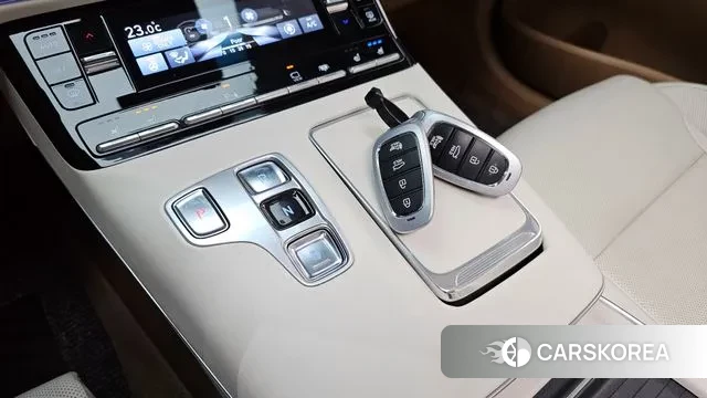 Hyundai The New Grandeur IG Hybrid id 3691935 из Кореи 19