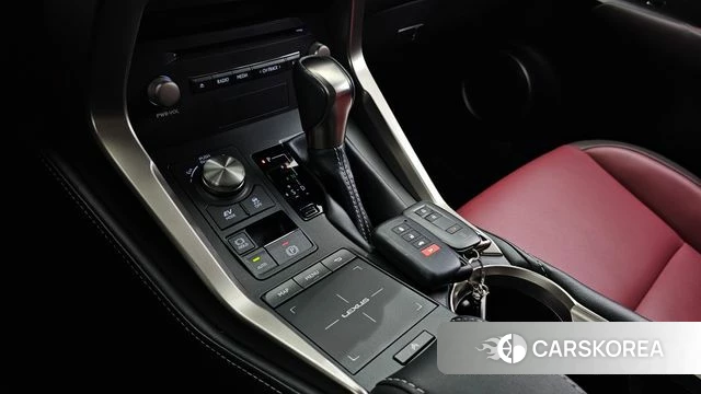 Lexus NX300h id 4447939 из Кореи 19
