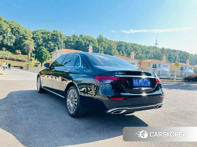 Mercedes-Benz E-class id 3856210 из Китая 11