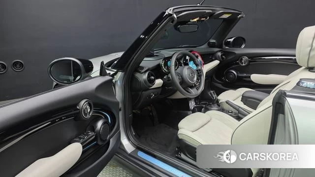 Mini Cooper S Convertible id 4635795 из Кореи 29