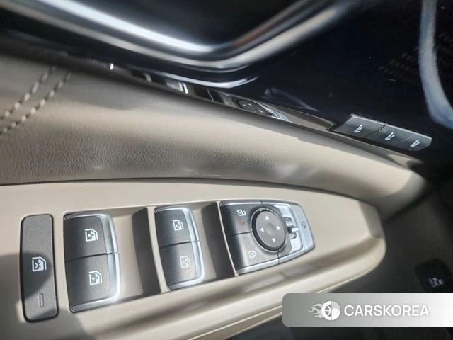 Kia The New Carnival 4th Generation id 3864379 из Кореи 19