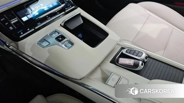 Hyundai The New Grandeur IG id 3859201 из Кореи 19