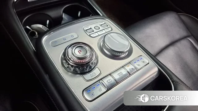 Genesis G90 (RS4) id 3002903 из Кореи 19