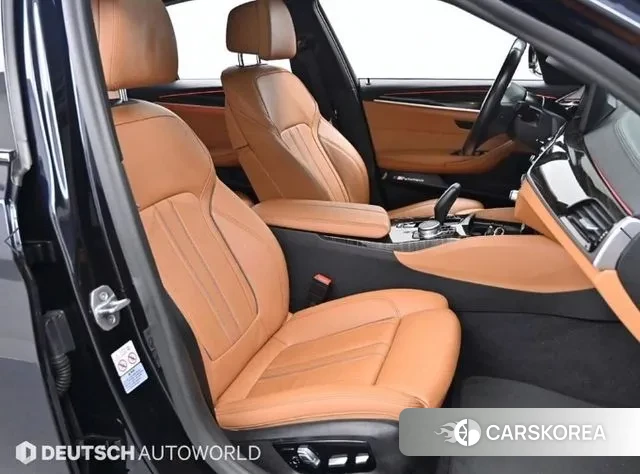 BMW 5 Series (G30) id 2901802 из Кореи 18