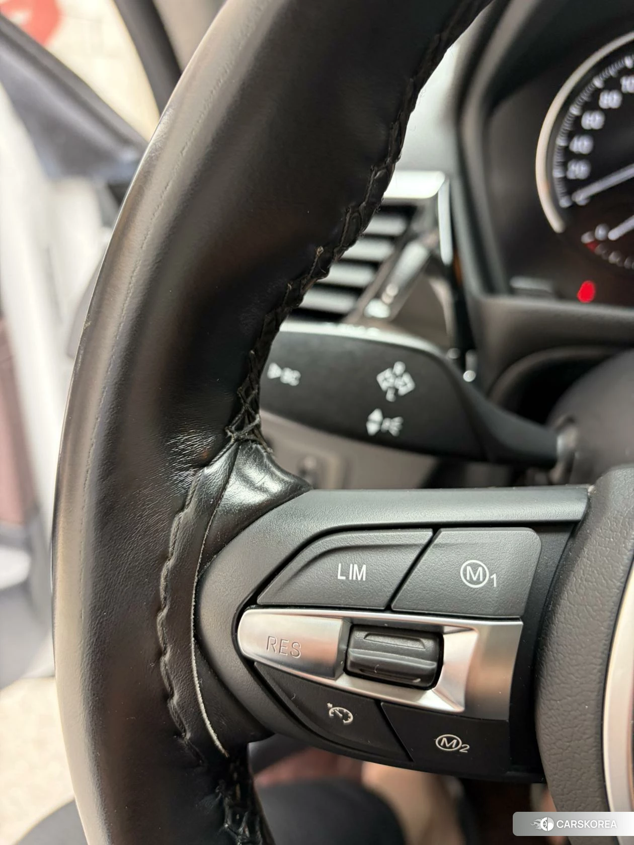 BMW 1 series id 4479328 из Китая 18