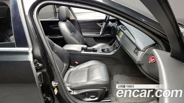 Jaguar XF (X260) id 2957050 из Кореи 17