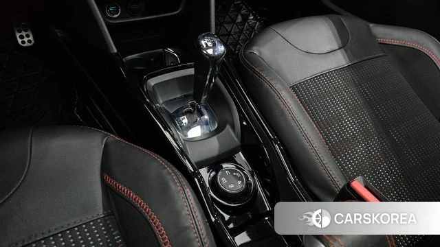 Peugeot 2008 id 3873803 из Кореи 19