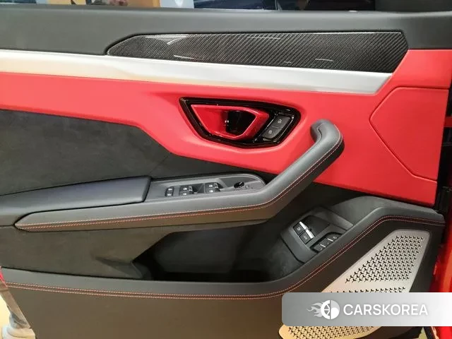 Lamborghini Urus id 3544251 из Кореи 19