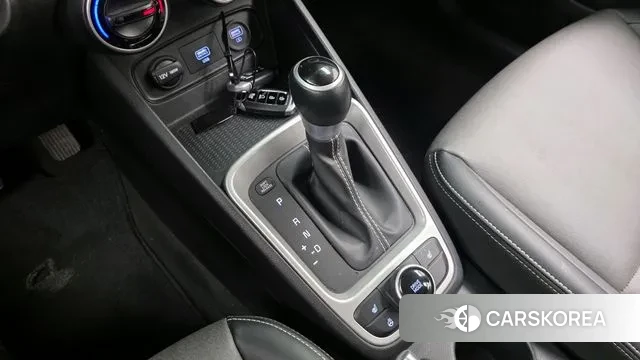 Hyundai Venue id 3717947 из Кореи 19