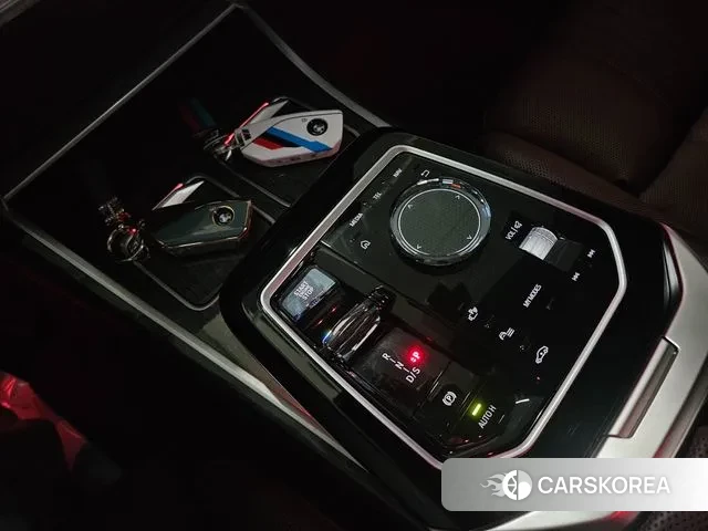 BMW 7 Series (G70) id 3341629 из Кореи 19