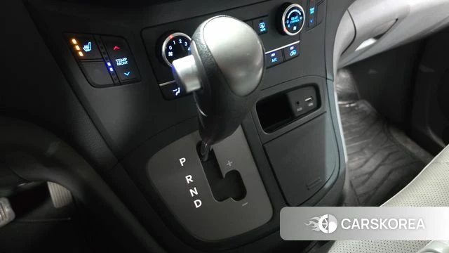 Hyundai The New Grand Starex id 4245924 из Кореи 19