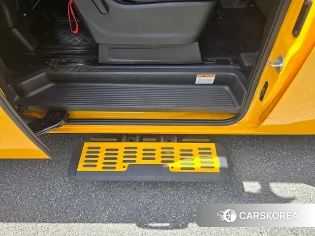 Hyundai Staria id 3272485 из Кореи 18