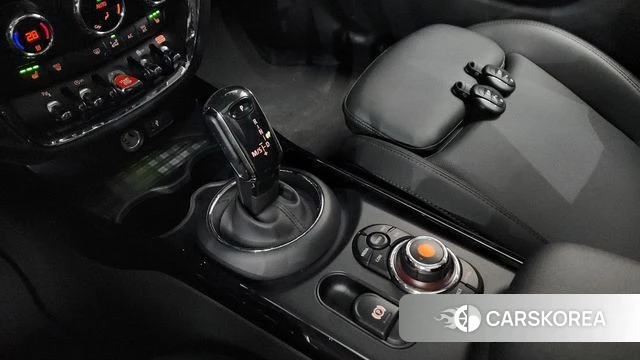 Mini Cooper Clubman id 3893668 из Кореи 19