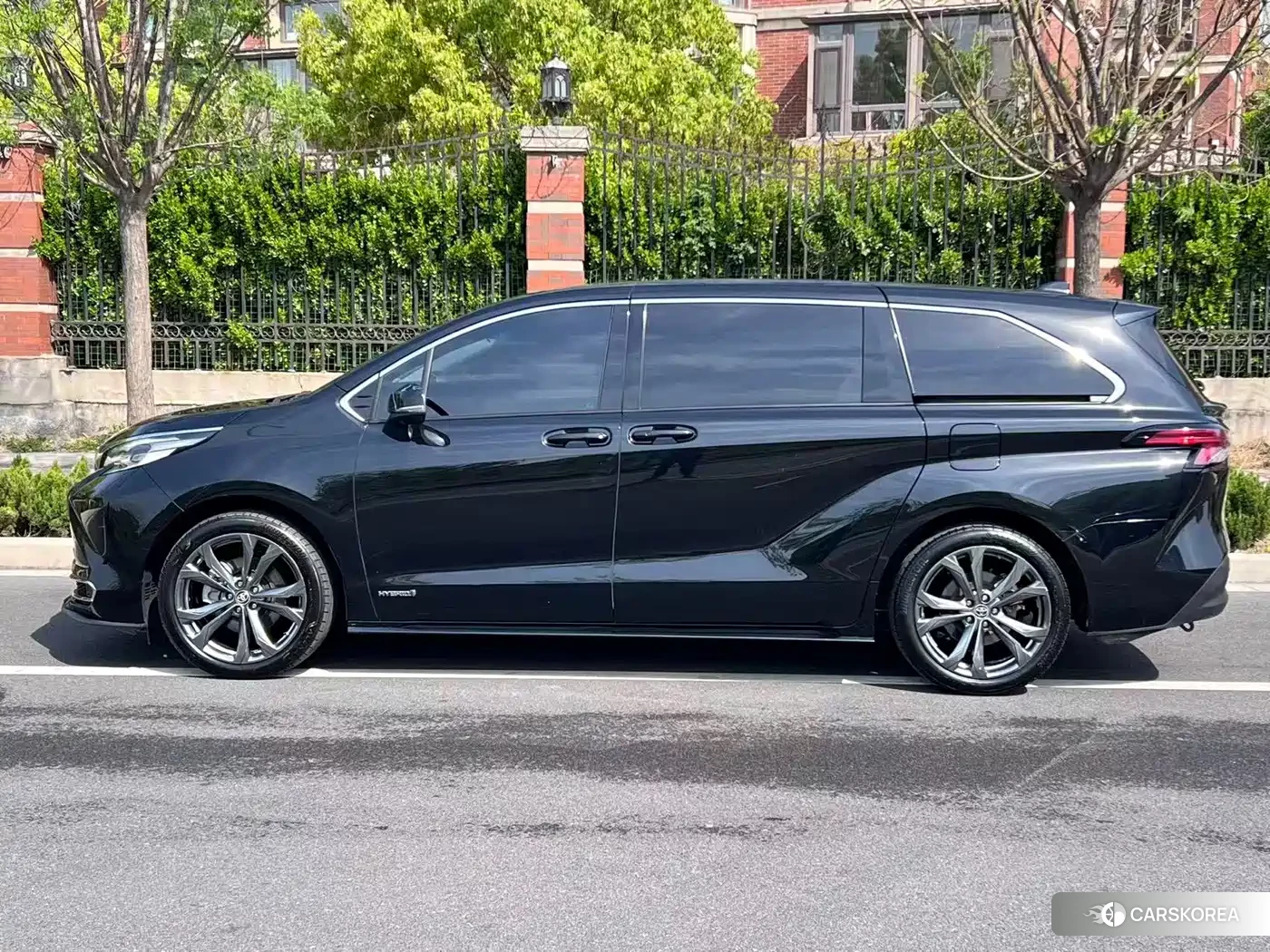 Toyota Sienna id 4674285 из Китая 17
